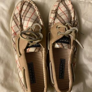 New! Sperry shoes